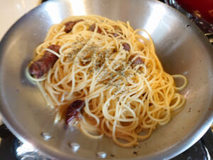 Bake dried beef with Spaghetti